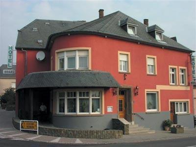 Hotel Restaurant Braas Esch-sur-Sûre Amenidades foto